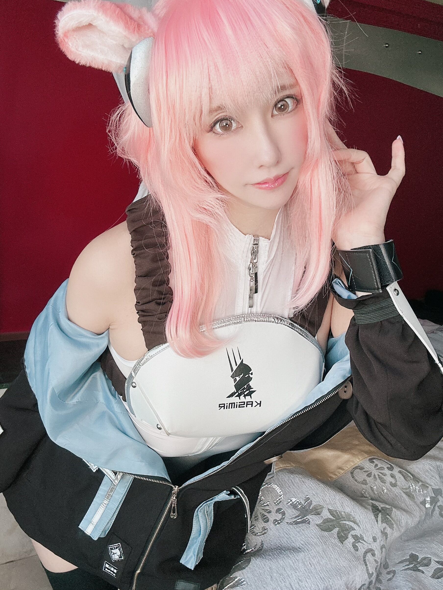 Ringo Mitsuki] Lần đầu cosplay Arknights Bộ leotard trắng trong suốt quá gợi cảm Kỵ sĩ kiểu tình yêu nặng nề Gravel-chan_Arknights, Kỵ sĩ kiểu tình yêu nặng nề Gravel-chan