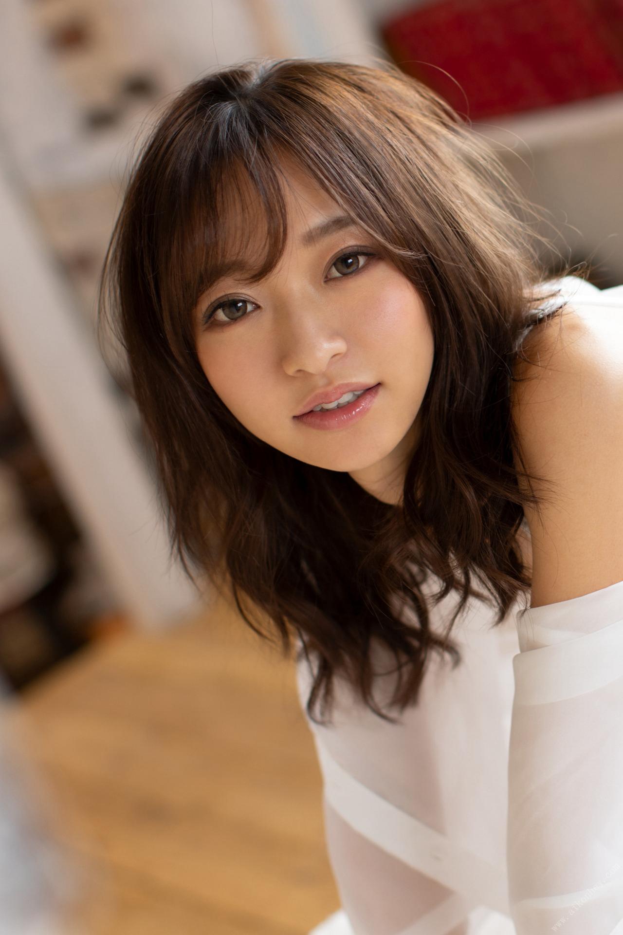 First Nude: First Undressing Ryukawa Yu