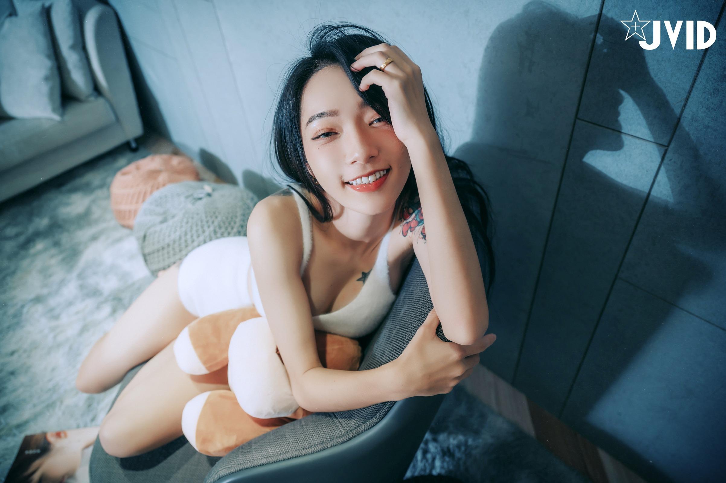 JVID] ピャオピャオ - 南北半球、激凸、ラクダ蹄極致誘惑149P