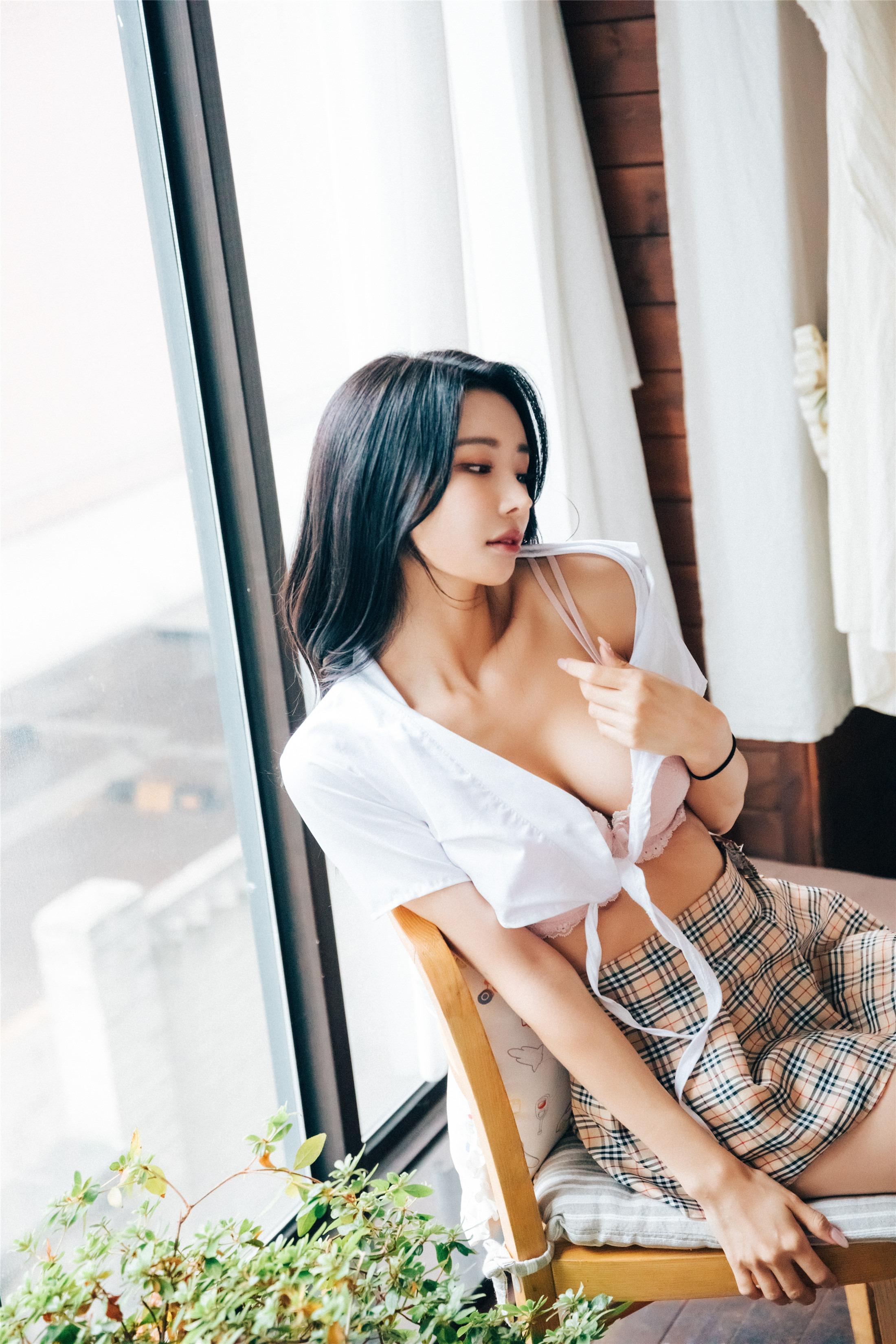[Loozy] Yeonyu - First play 164P