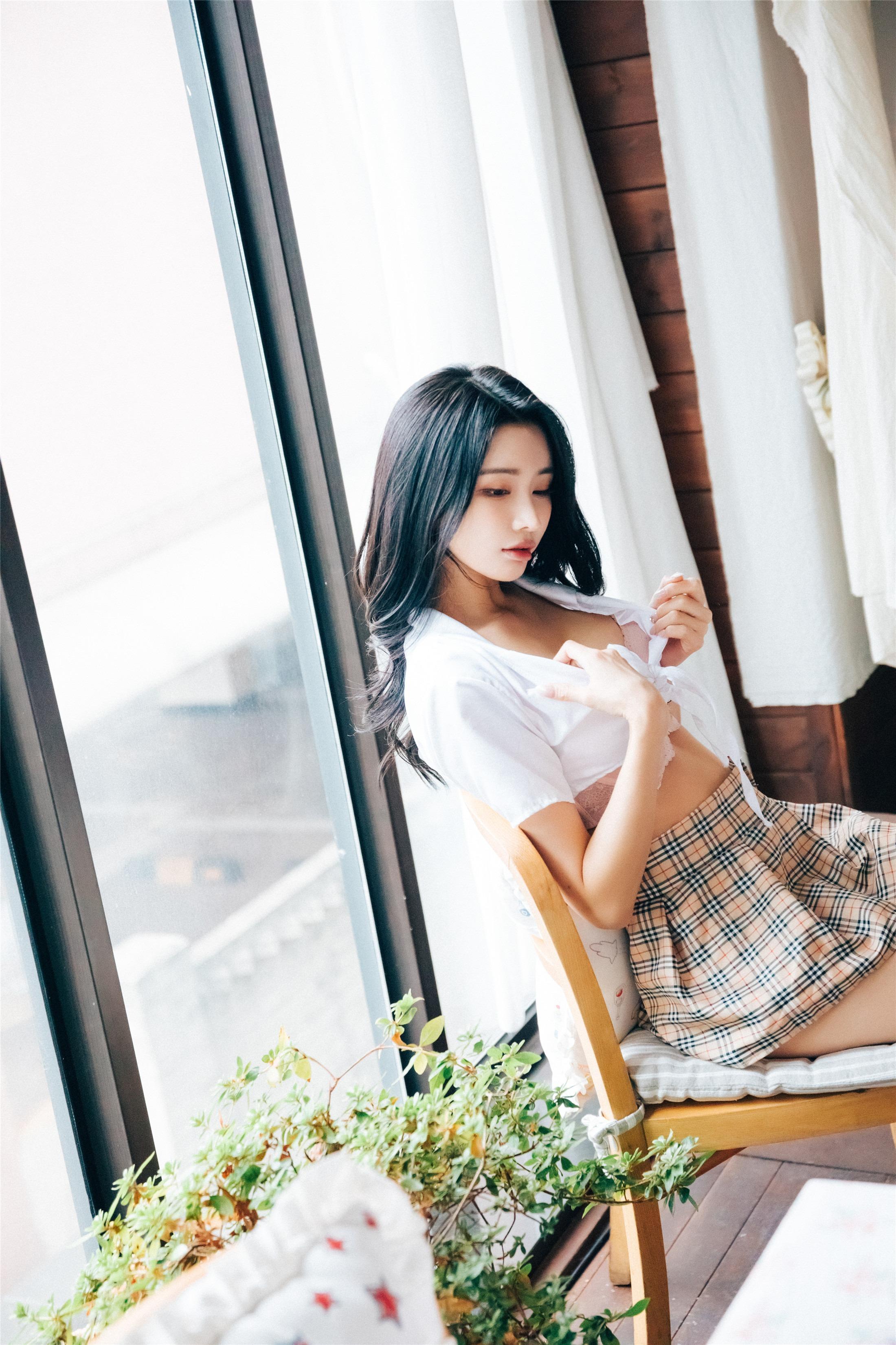 [Loozy] Yeonyu - First play 164P