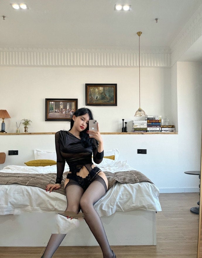 Wei Mi Quan - Trương Tân Amy