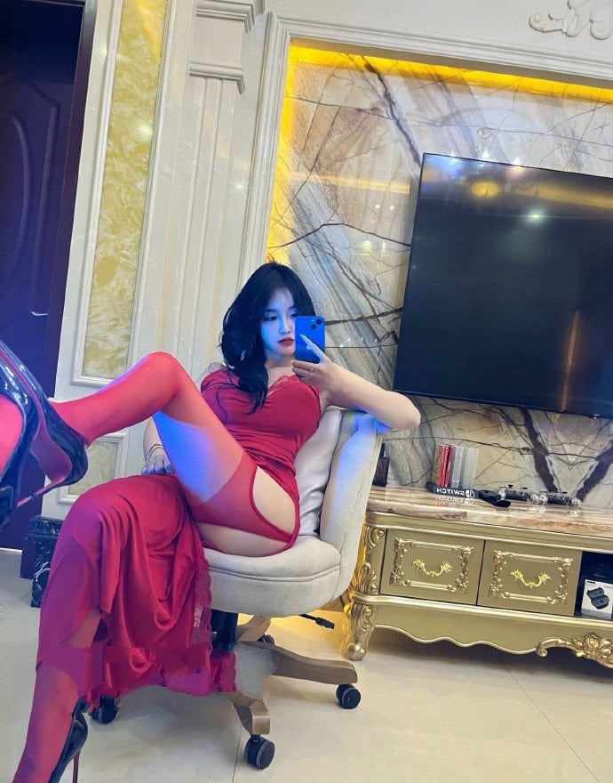 Wei Mi Quan - Trương Tân Amy