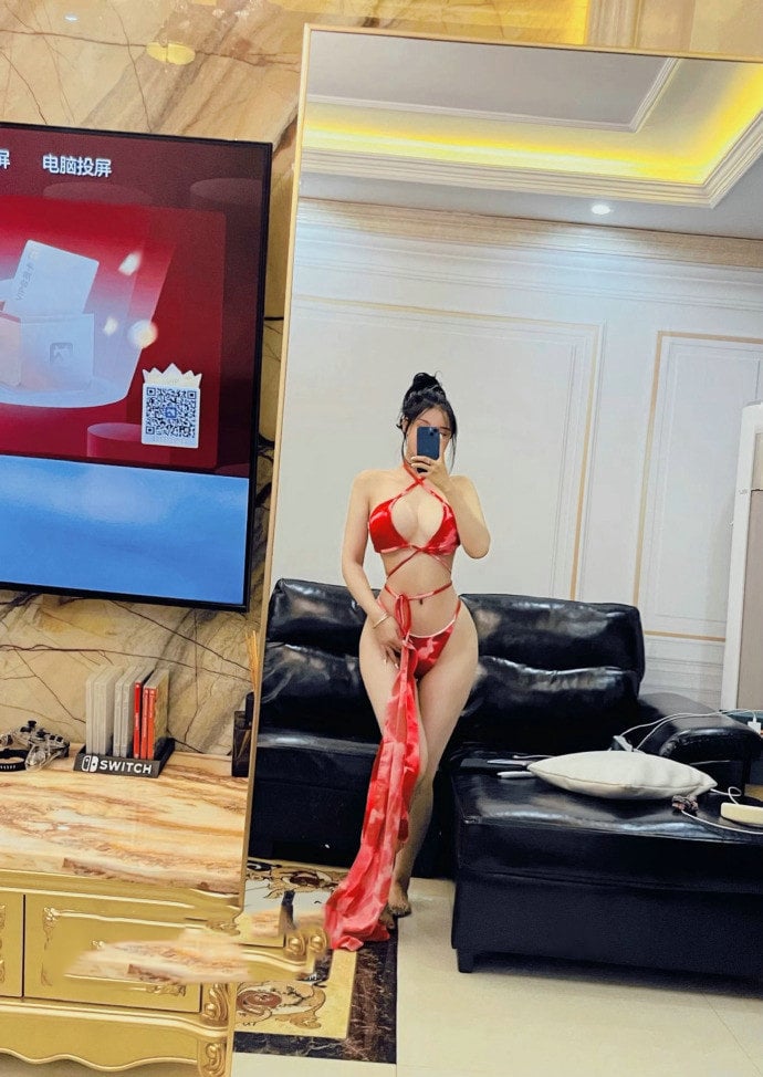 Wei Mi Quan - Trương Tân Amy