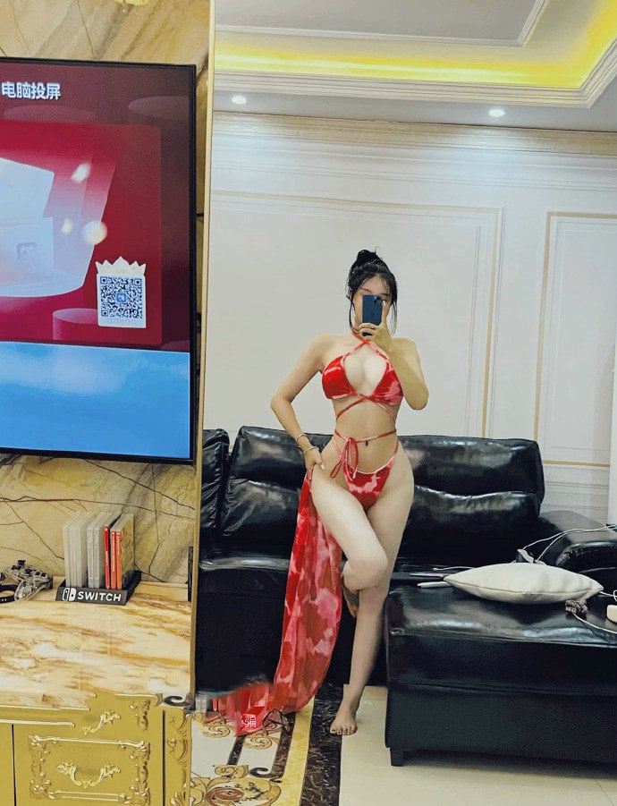 Wei Mi Quan - Trương Tân Amy