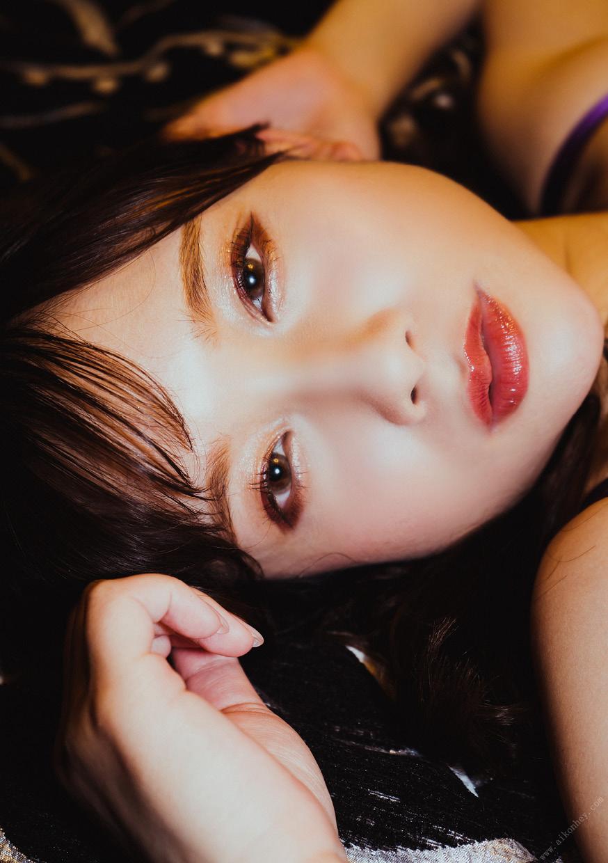 Escape Momozono Rena 98P