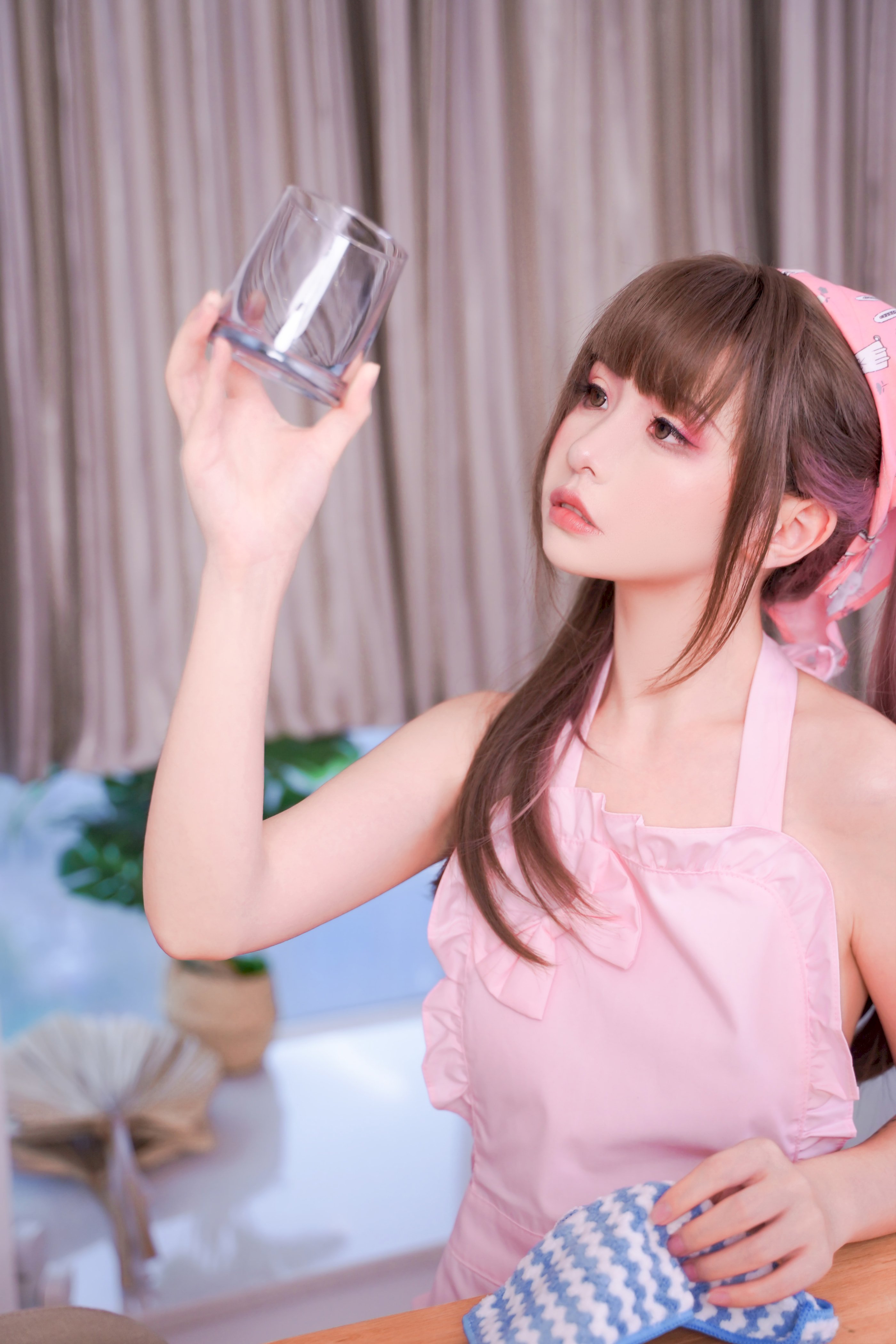Bạo Cơ Thiếu Nữ Miêu Tiểu Cát - Dịch vụ gia chính của Tiểu Cát