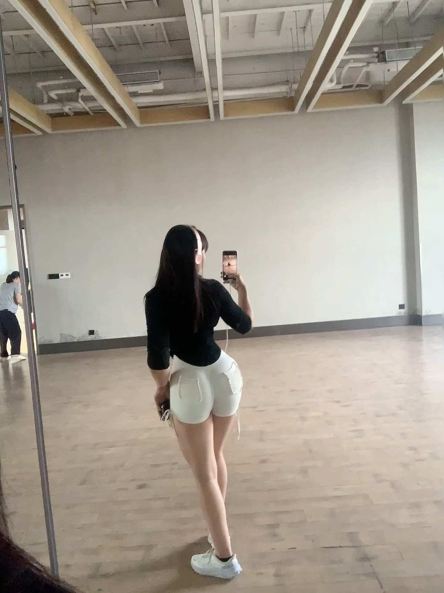張玲玲呀0