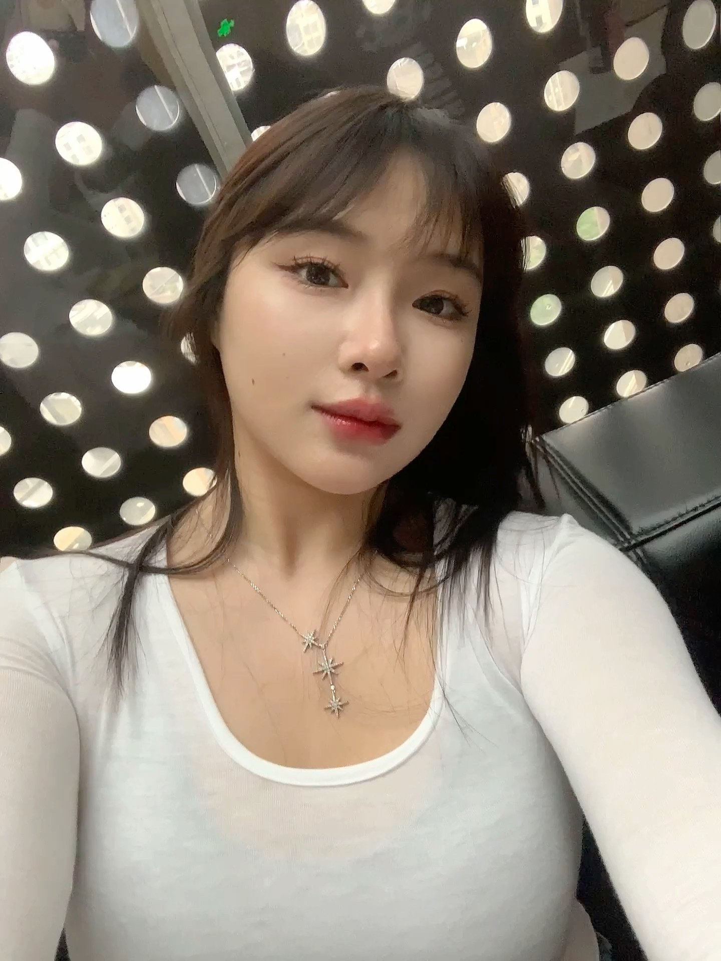 張玲玲呀0