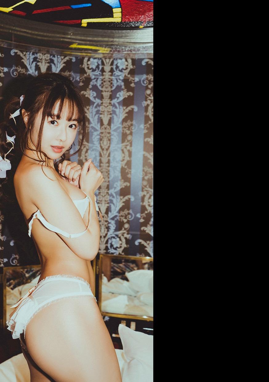 Escape栗山莉緒 130P
