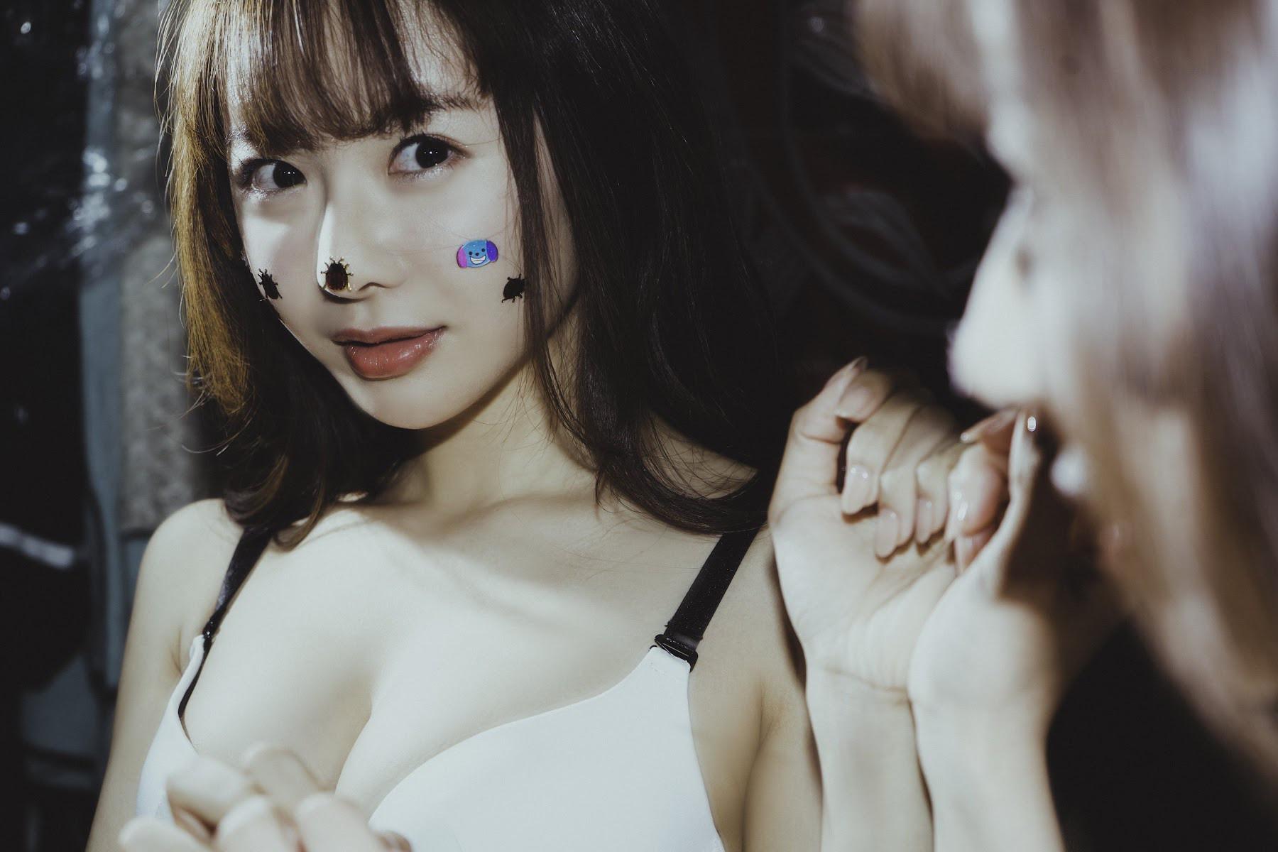 Escape栗山莉緒 130P