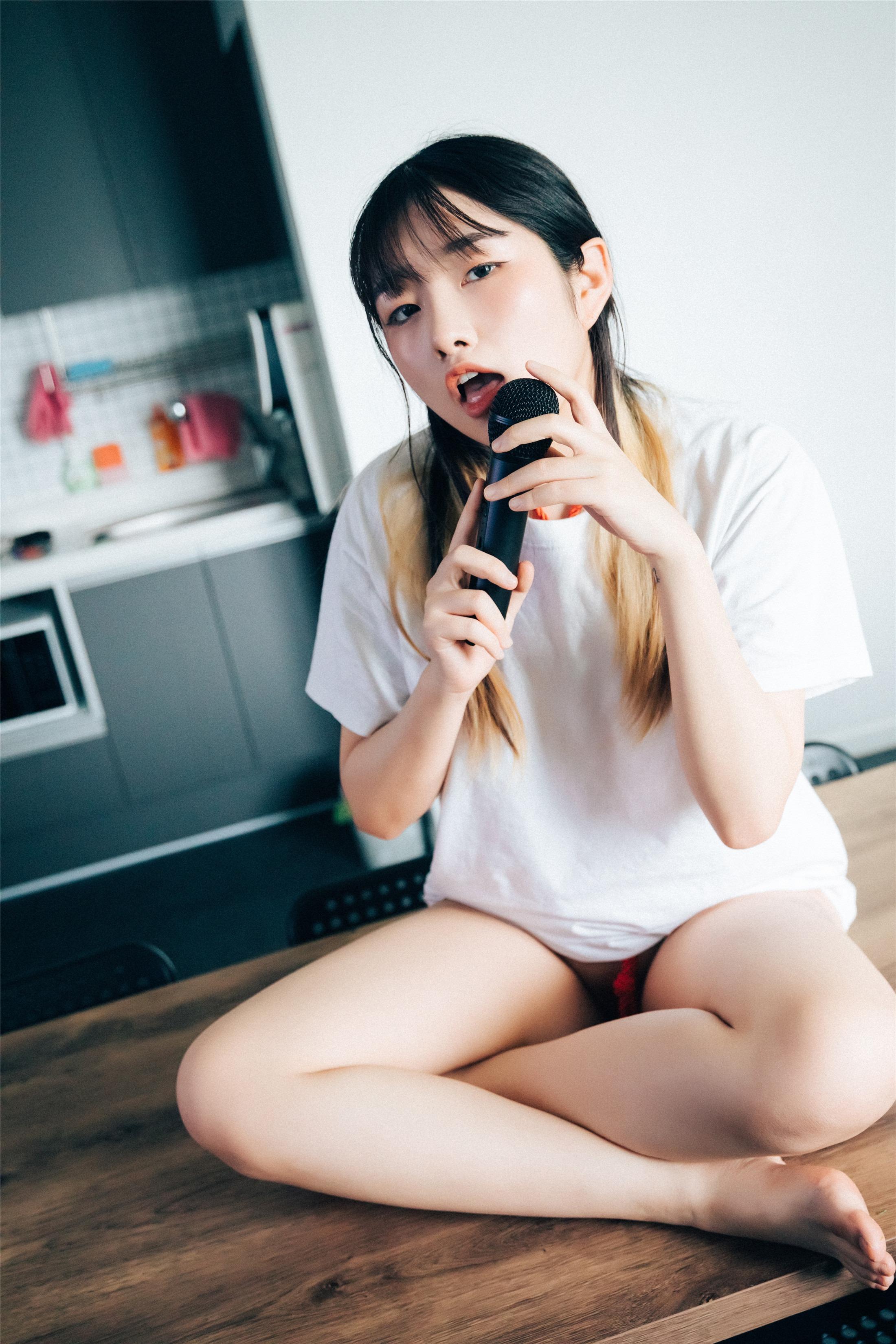 Loozy] Sonson (손손) - Bondage Camp 102P