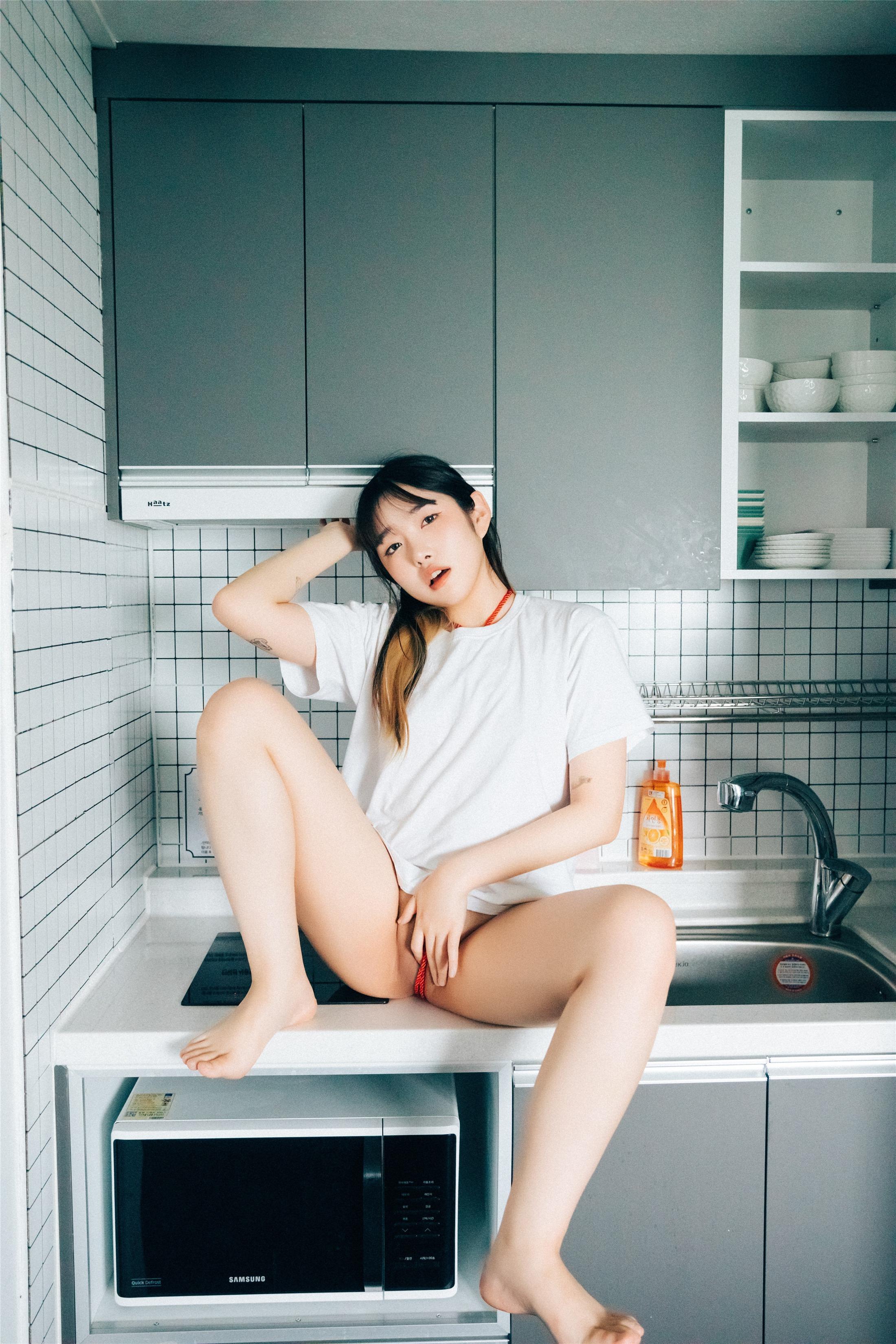 Loozy] Sonson (손손) - Bondage Camp 102P