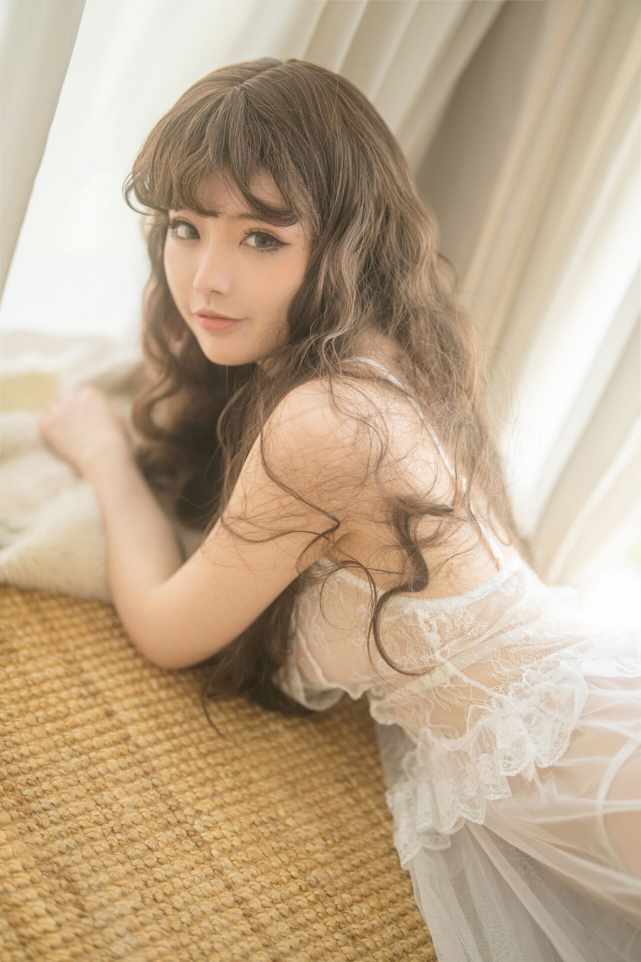 Đào Lương A Trại - Váy chiffon
