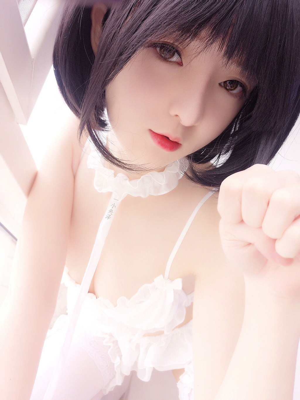 COSER一小央澤《赫提亞斯+黑兔+私攝》 [Cosplay美女] 寫真集[41P