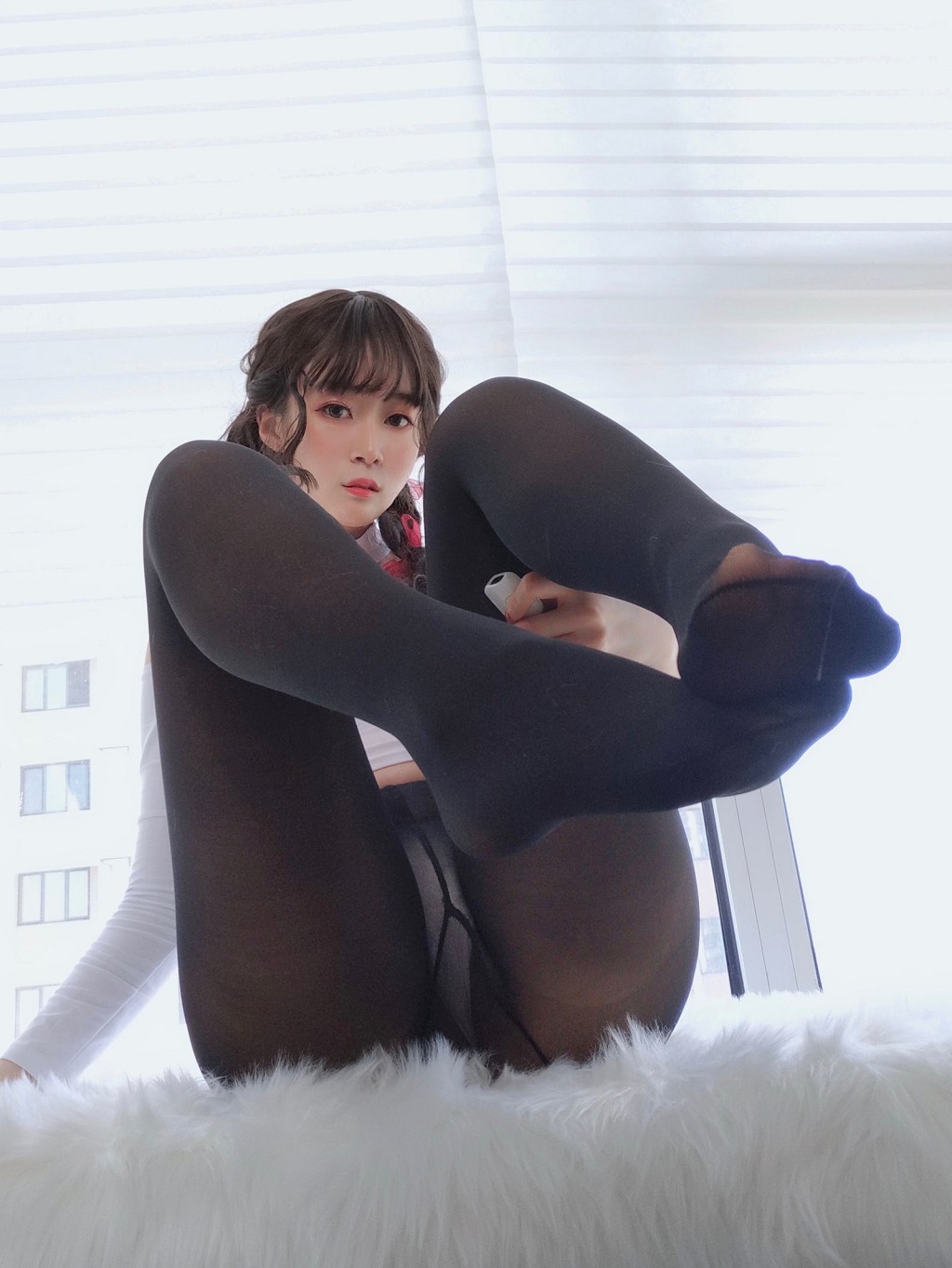 COSER白銀81《鄰家大姐姐的黑絲2》 [Cosplay少女] 寫真集[45P