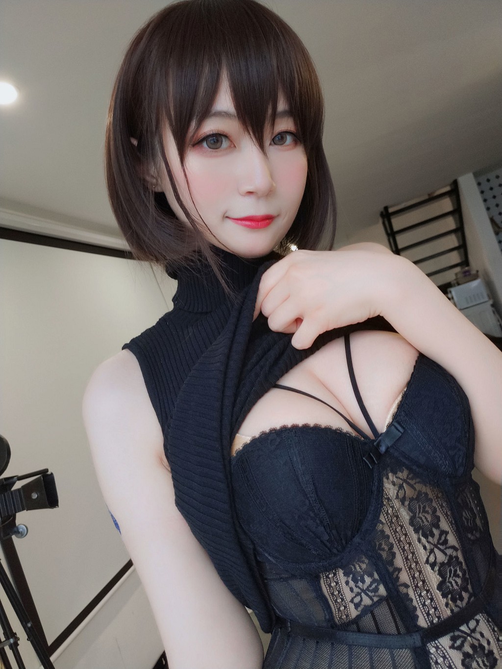 โคเซอร์ไป่หยิน81 《กระโปรงรัดรูปสีดำ》 [คอสเพลย์สาวน้อย] หนังสือภาพ[35P