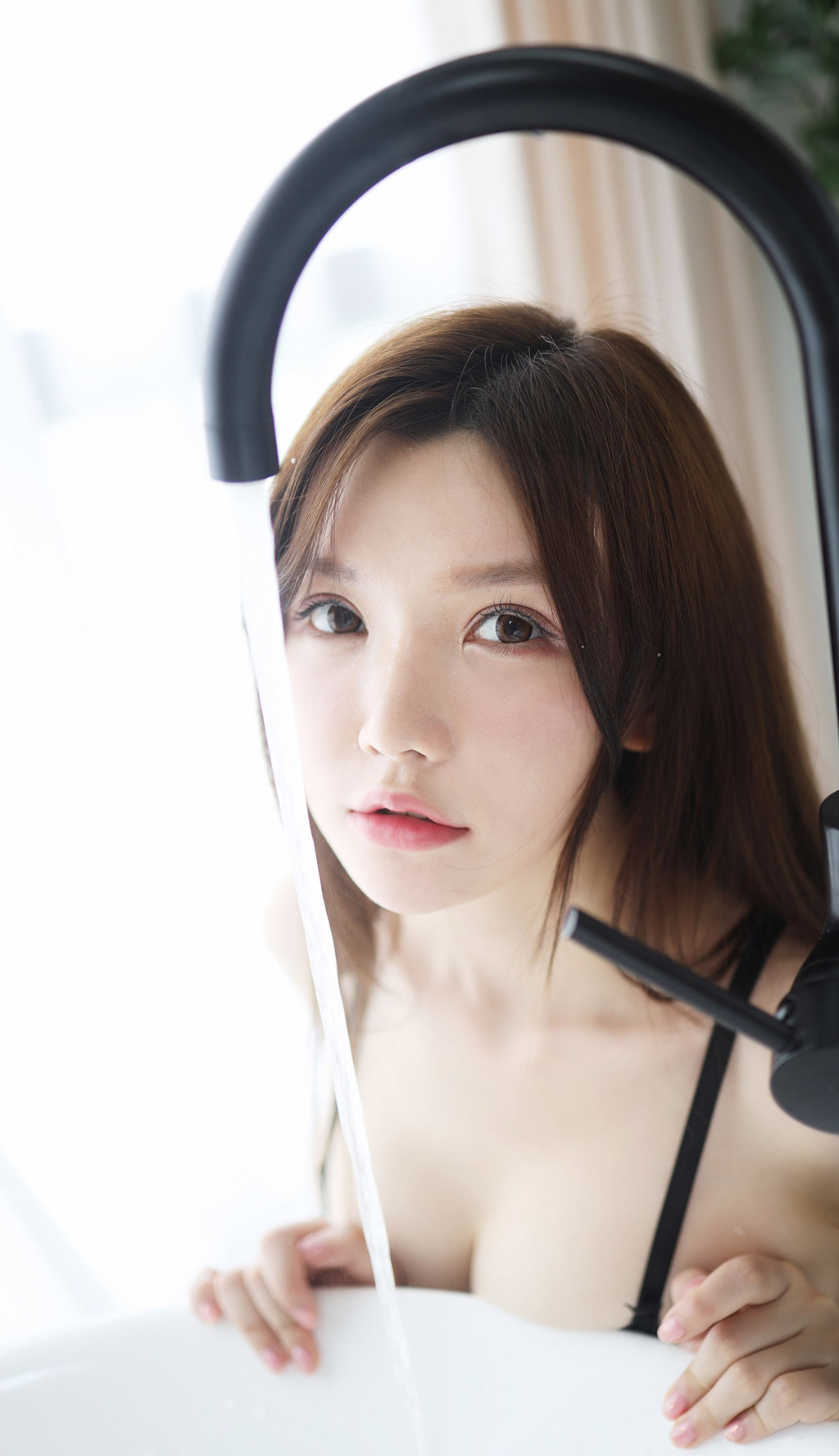 糯美子Mini魅惑的鏤空蕾絲內衣系列