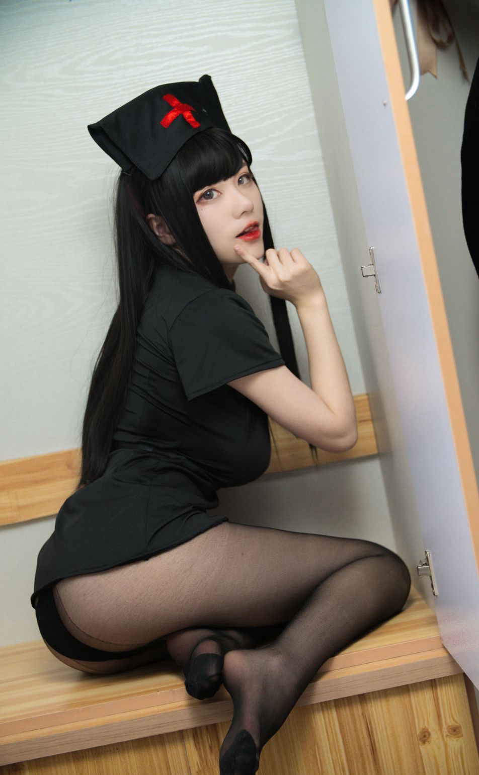 coser起司块wii大尺度超污黑丝Cosplay高清图