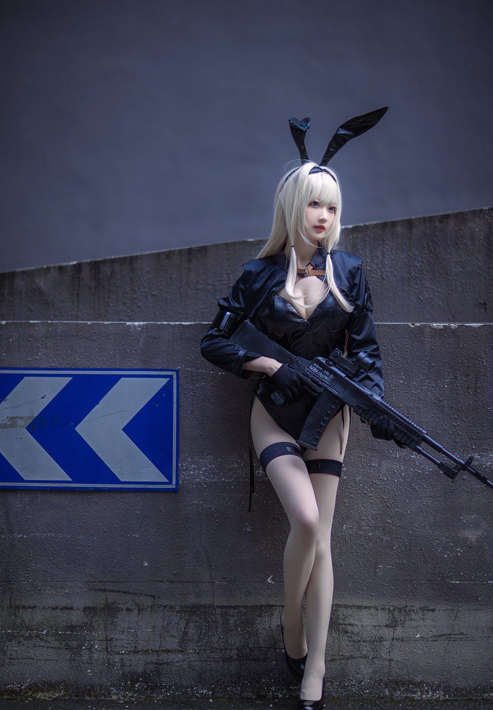 Cosplay Beauty Nangong Sexy Stockings Outdoor Shoot Large Scale Photos