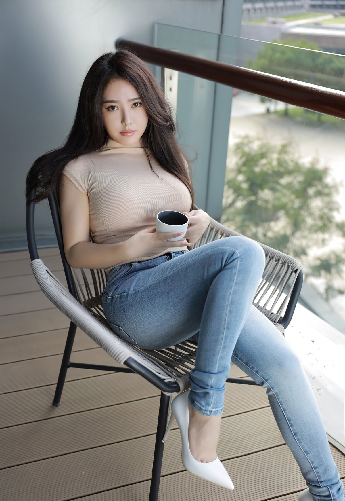 Maruna's Full-Breasted 2022 Sexy Tight Jeans, Top-Quality Slightly Chubby Goddess, Voluptuous Beautiful Young Woman