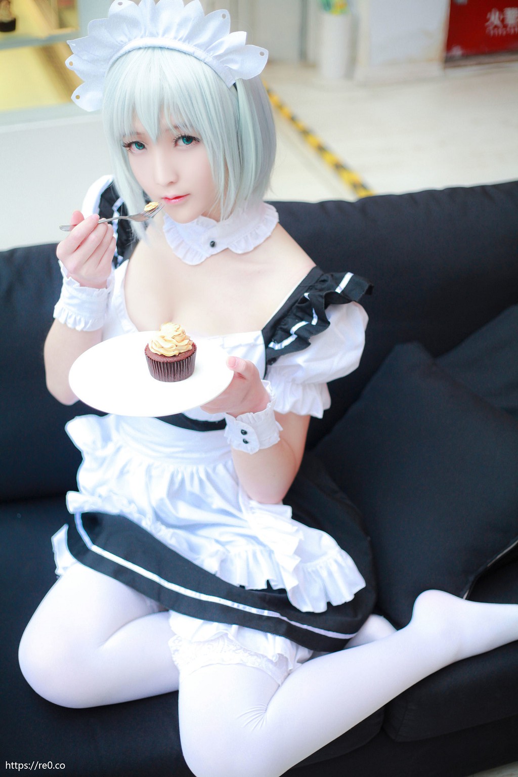 一小央泽《武士刀与水手服 女仆鸢一折纸》 [Cosplay美女] 写真集[31P]