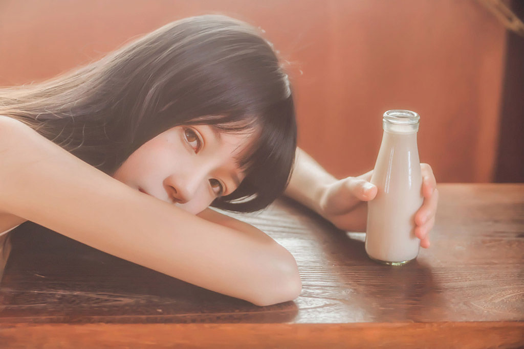 桜桃喵《小背心から水手服へ》 [ロリコス] 写真集[144P