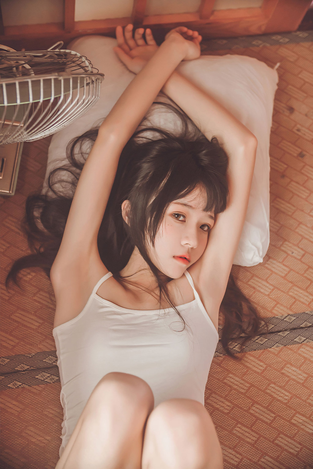 Sakurato Meow 'Small Vest to Sailor Suit' [ belle ta Cosplay] Photo Book [144P