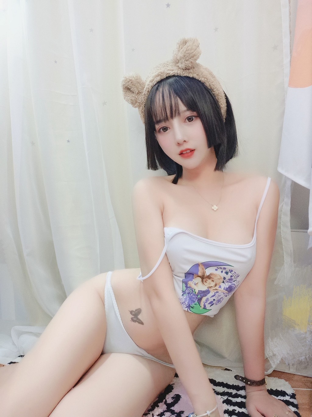 โคเซอร์ หมี่เซี่ยนเซี่ยน ซามะ 《น้องหมีที่น่ารัก》 [คอสเพลย์ สาวน้อย] หนังสือภาพ [32P