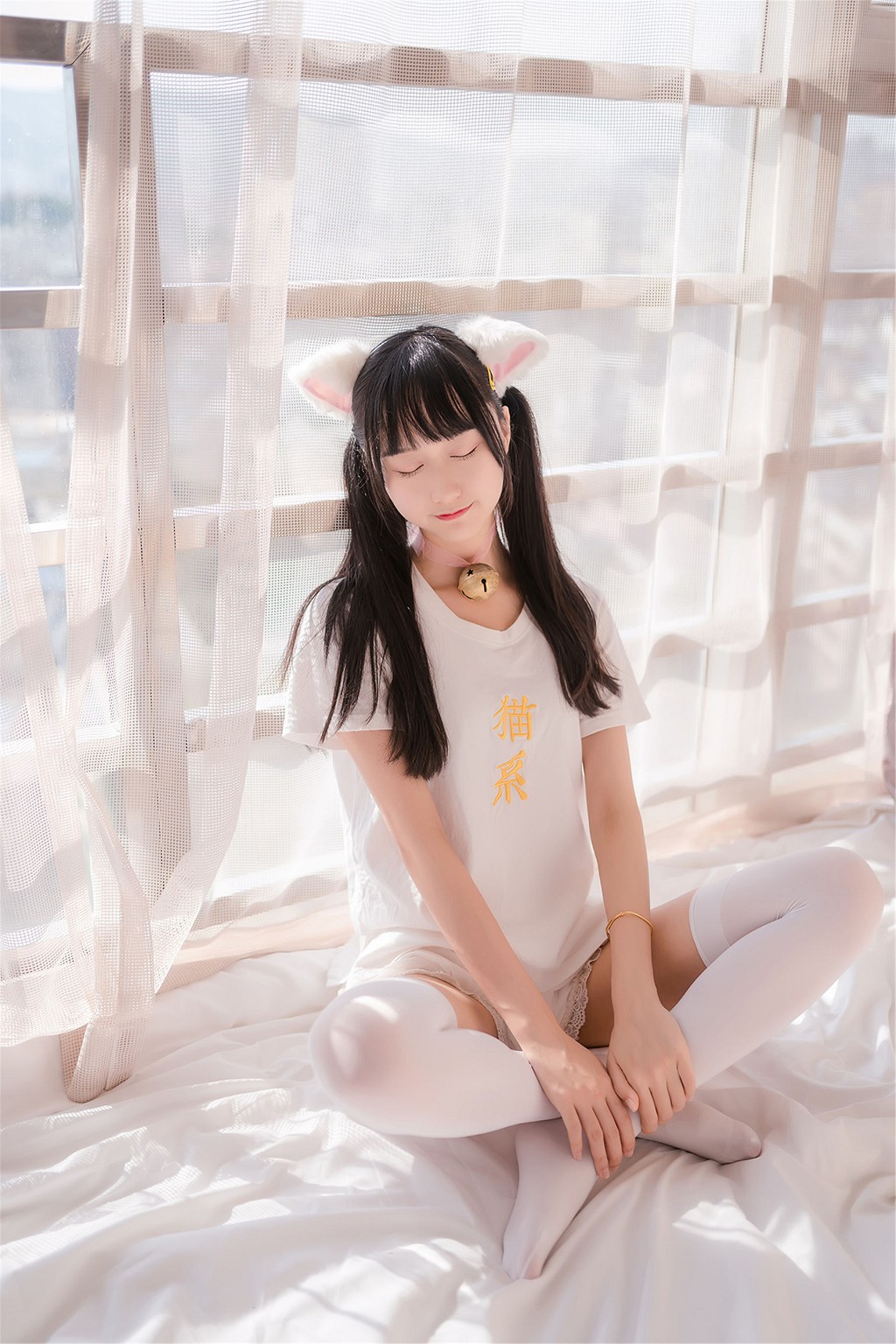 木綿綿OwO《貓系少女》 [Cosplay福利] 寫真集[51P