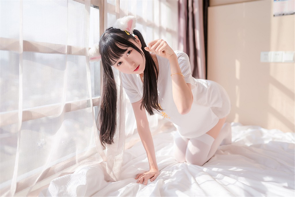 木綿綿OwO《貓系少女》 [Cosplay福利] 寫真集[51P