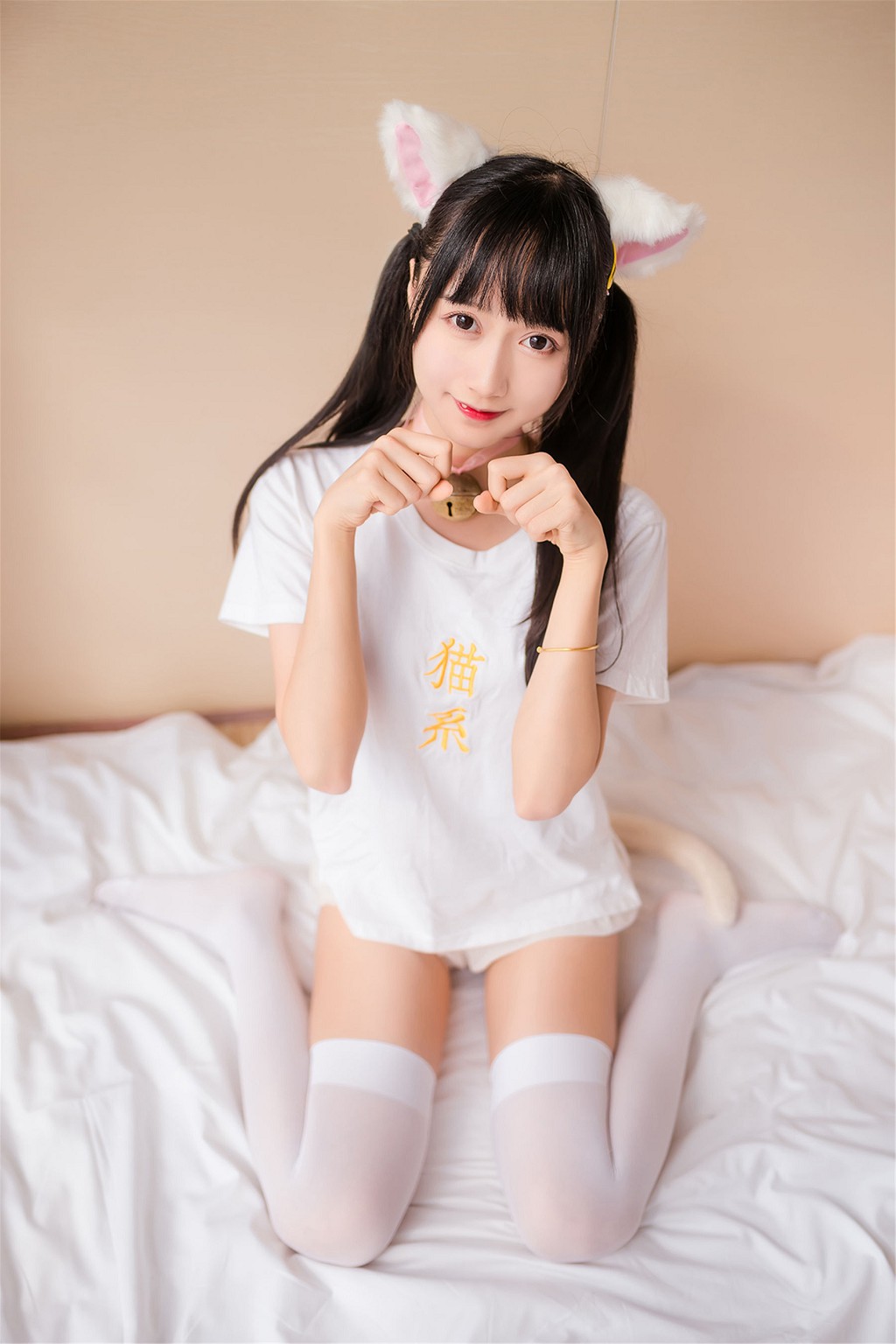 木綿綿OwO《貓系少女》 [Cosplay福利] 寫真集[51P