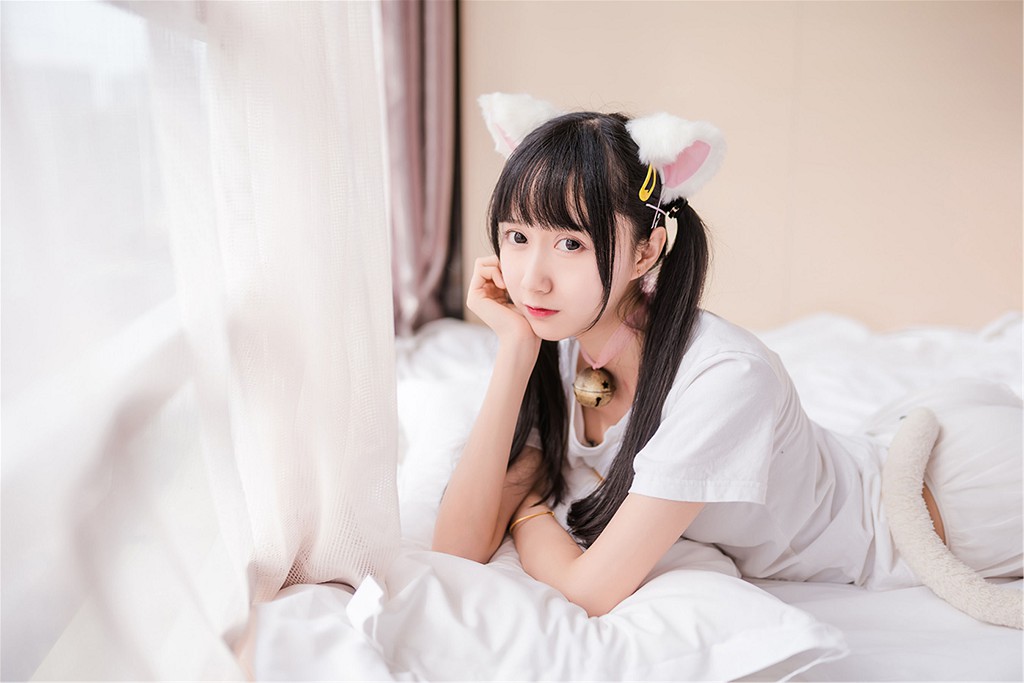 木綿綿OwO《貓系少女》 [Cosplay福利] 寫真集[51P
