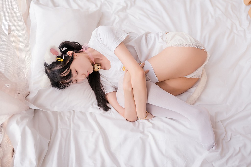 モクメンメンOwO《猫系少女》 [Cosplay福利] 写真集[51P