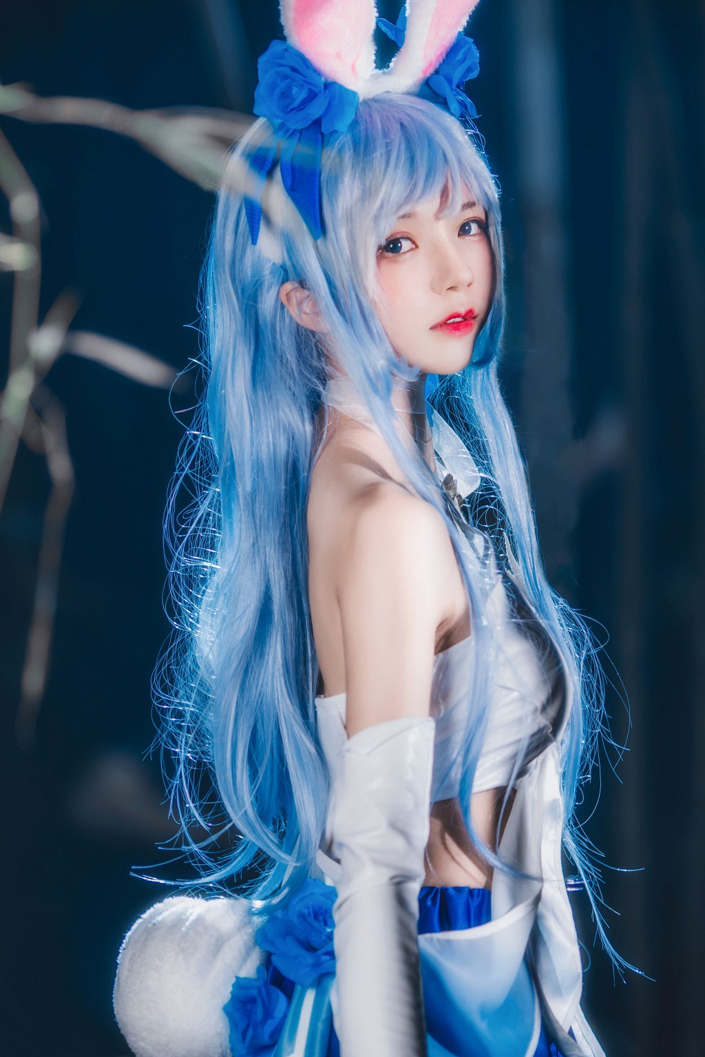 Sakurato Miao's "Kamado Nezuko Hua Jian Wu" [Cosplay Beauty] Photo Book [34 Pages