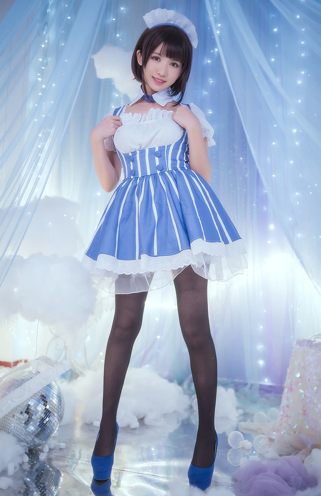 鳗鱼霏儿《加藤惠+女仆+兽耳+樱桃之恋》 [Cosplay美女] 写真集[36P]