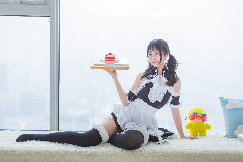 逐月su《女僕》 [Cosplay美少女] 寫真集[54P