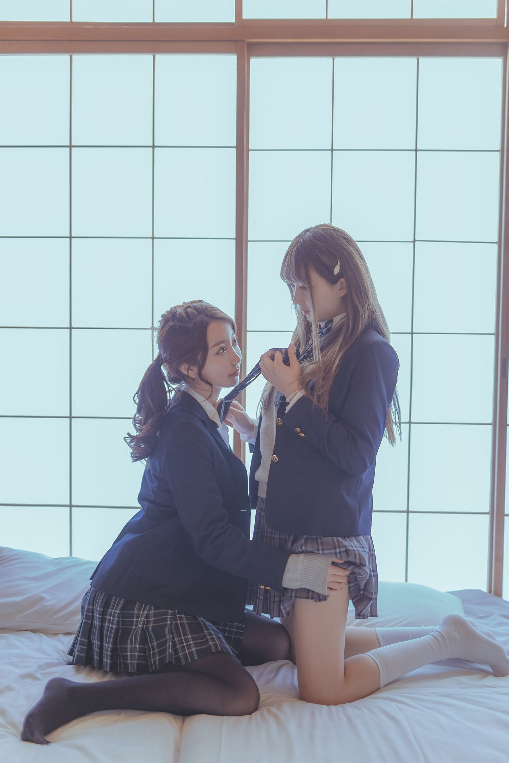 黑川《愛宕泳衣 JK百合》 [Cosplay美少女] 写真集[35P
