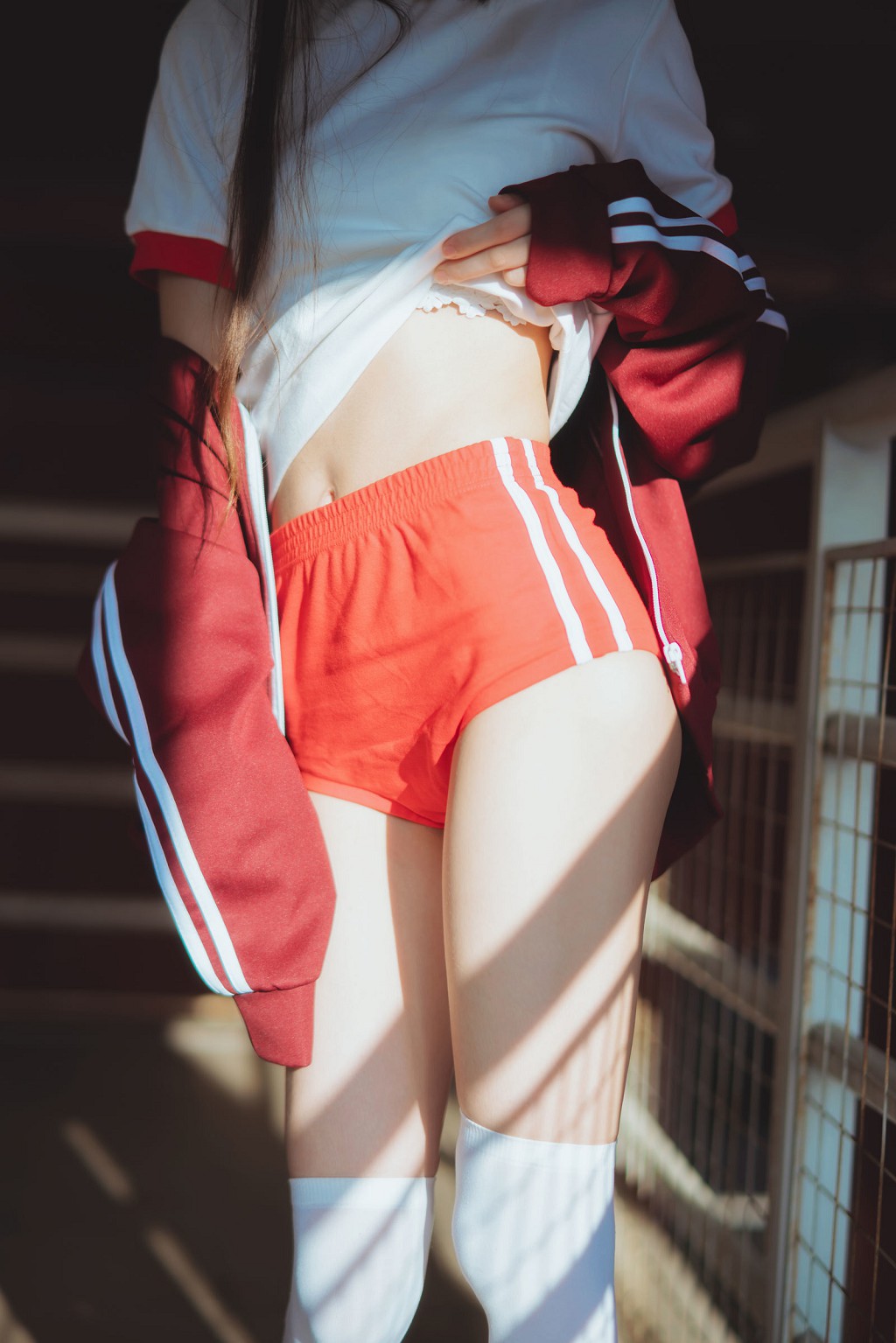 桜桃喵《赤い体操服》 [コスプレ美女] 写真集[44P