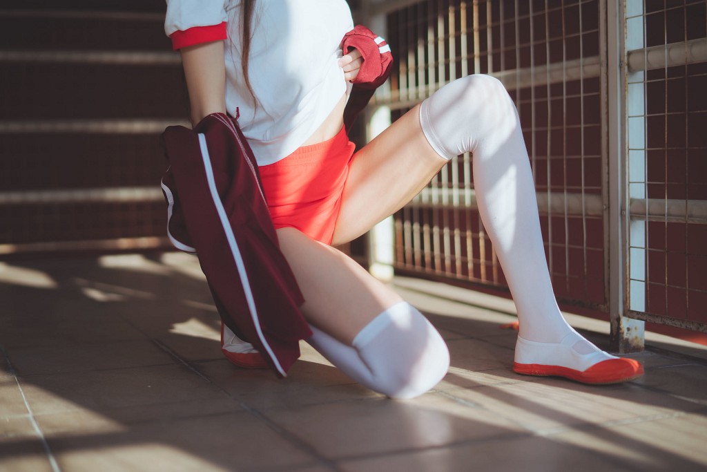 桜桃喵《赤い体操服》 [コスプレ美女] 写真集[44P