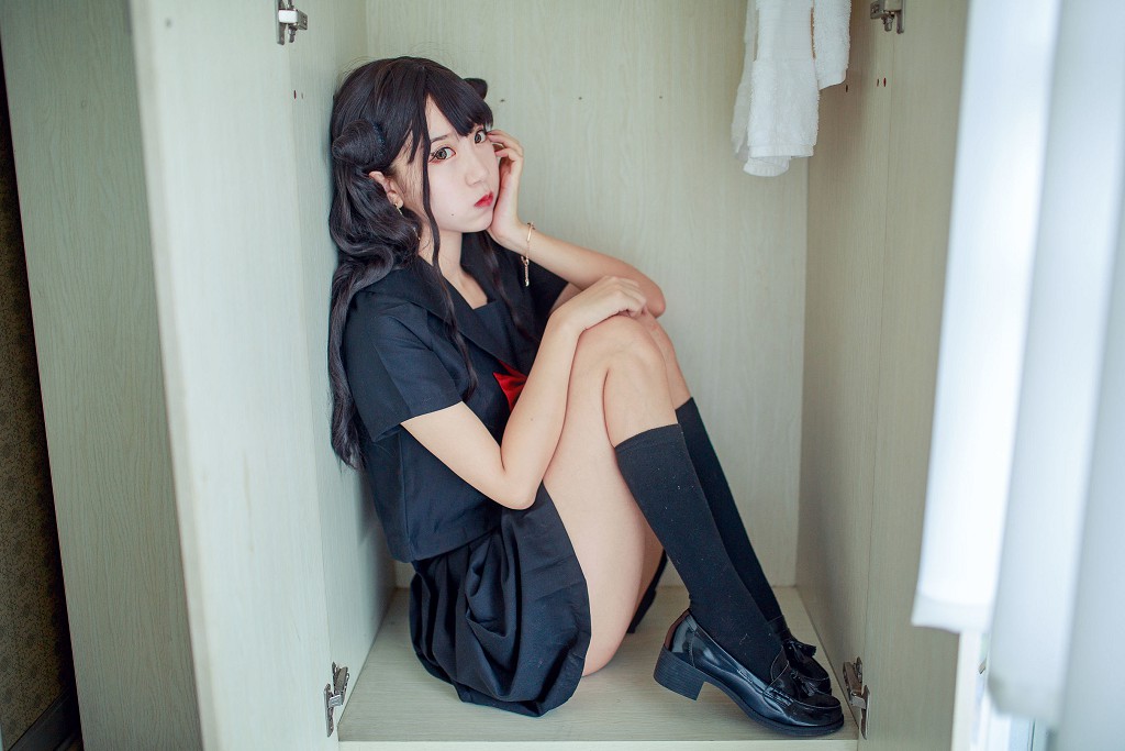 Coser Heichuan "Little Devil JK" [Cosplay Benefits] Photo Book [32P