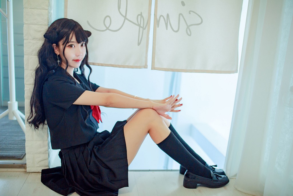 COSER黑川《小惡魔JK》 [Cosplay福利] 写真集[32P