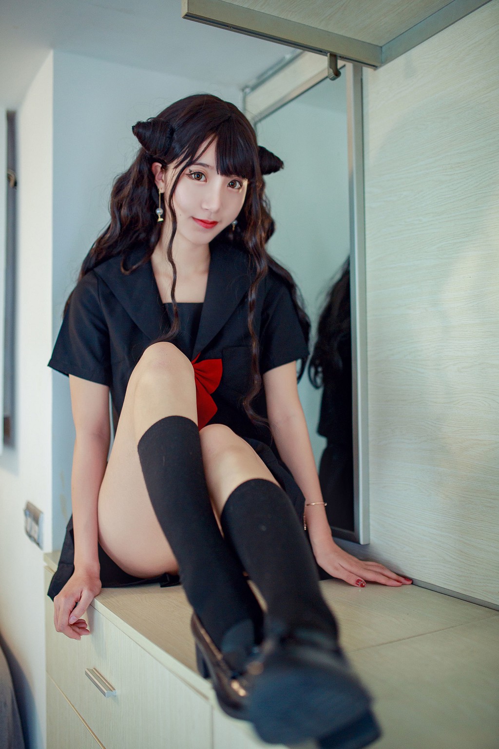 COSER黑川《小惡魔JK》 [Cosplay福利] 写真集[32P