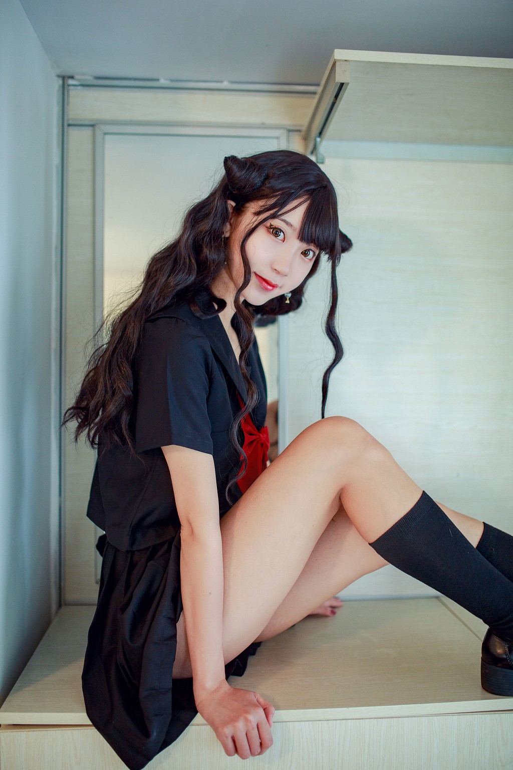 COSER黑川《小惡魔JK》 [Cosplay福利] 写真集[32P