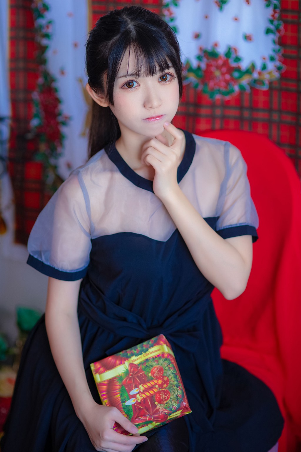 Coser Man Yu Fei Er's "Sexy Strappy Nightgown + Kato Megumi + Evening Dress" [Cosplay Beauty] Photobook [33P