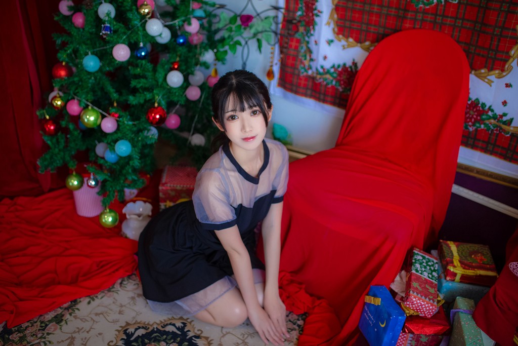 Coser Man Yu Fei Er's "Sexy Strappy Nightgown + Kato Megumi + Evening Dress" [Cosplay Beauty] Photobook [33P