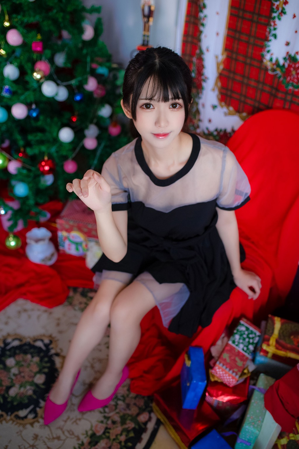 Coser Man Yu Fei Er's "Sexy Strappy Nightgown + Kato Megumi + Evening Dress" [Cosplay Beauty] Photobook [33P