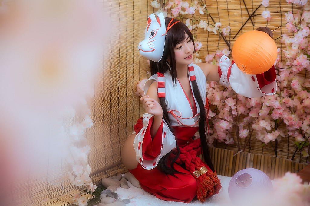 コーサーウンユフェイエル 《巫女 + 獣耳 + レースメイド》 [コスプレ福利] 写真集[30P