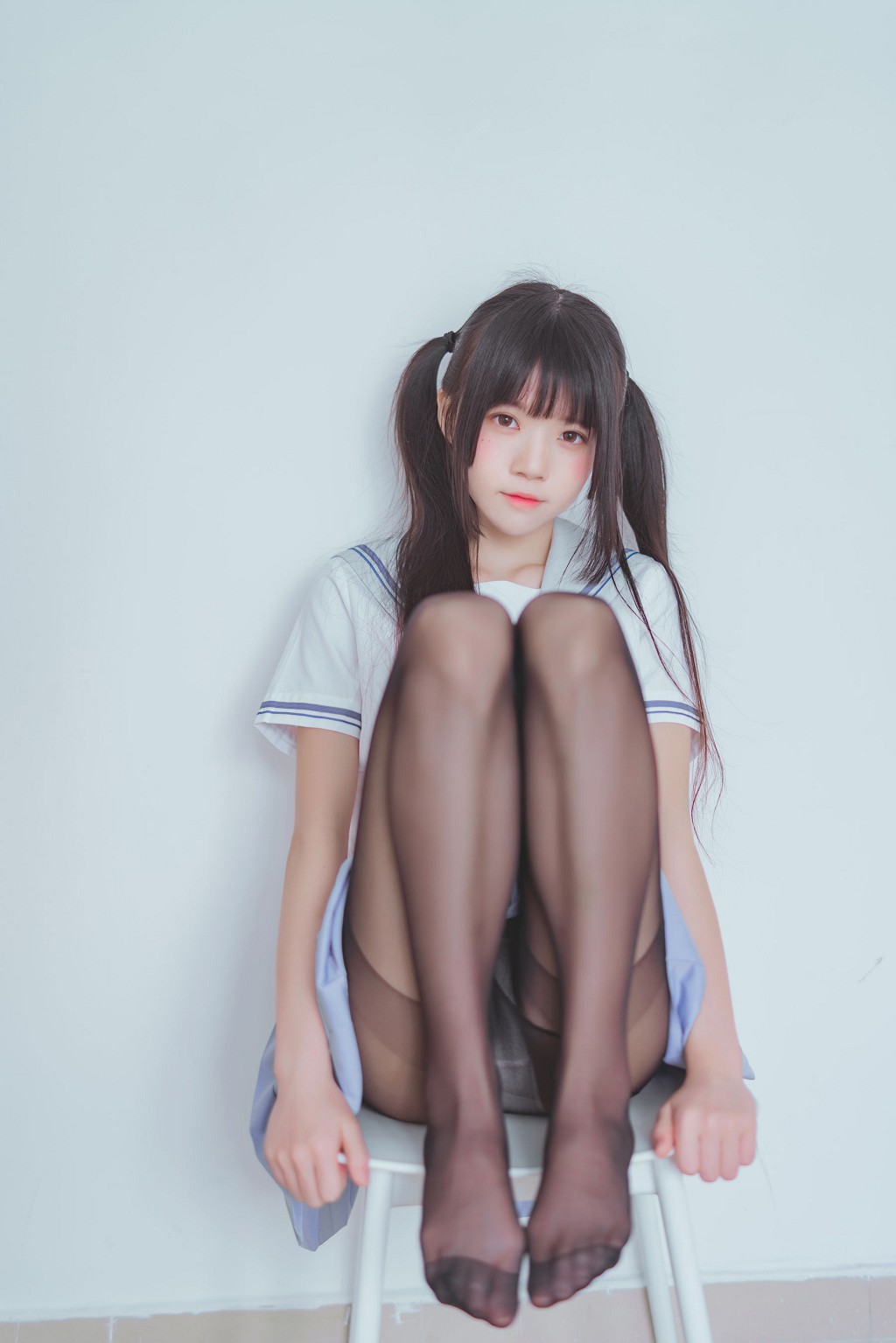 Sakura Tao Meo 《Áo Đồng Phục Vớ Đen》 [Cosplay Mỹ Nữ] Tập Ảnh [49P