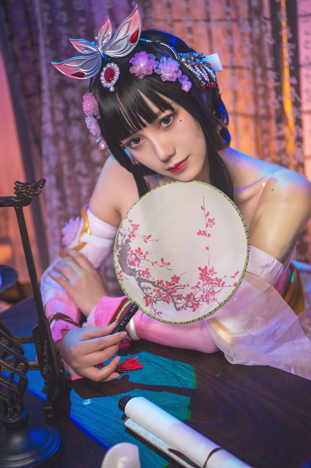 COSER洛丽塔大哥《小恶魔+甄姬+金莲》 [Cosplay美女] 写真集[26P]